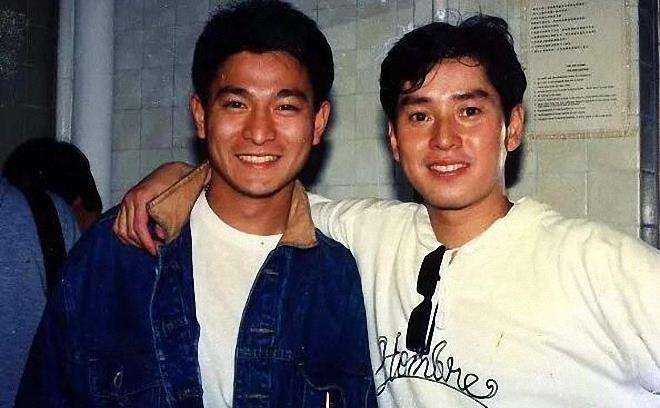 [谭咏麟]因病放弃学业，20岁拿到业余歌唱大赛冠军，64岁仍举办演唱会！