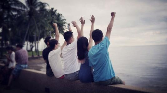 @用这三招，和领导搞好关系！