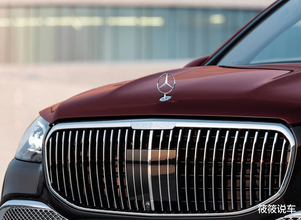 迈巴赫■迈巴赫也坐不住了!新车比宾利添越帅气,搭4.0TV8引擎,配独立沙发