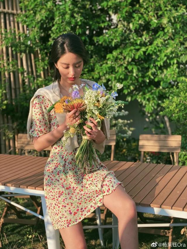 #冯小刚#冯小刚的“芳华三美”,终于各自为正了