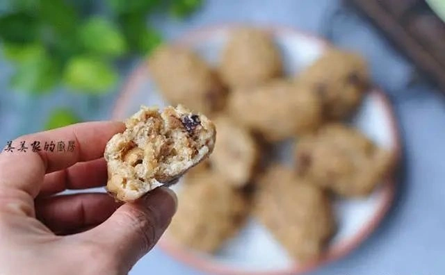 「红薯」真正低热量、粗纤维，刮油早餐就选它！甜过红薯，粉过芋头，香