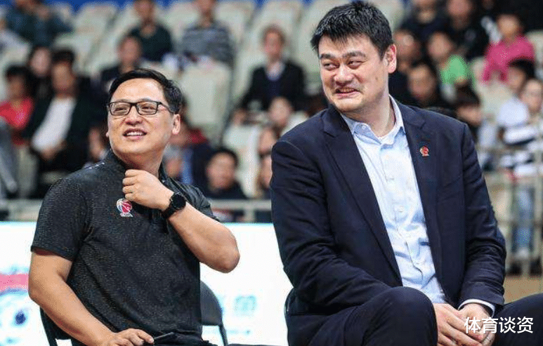 洪水|官宣!CBA公司CEO突发辞职,仅上任一年便走人,这次姚明也保不了他