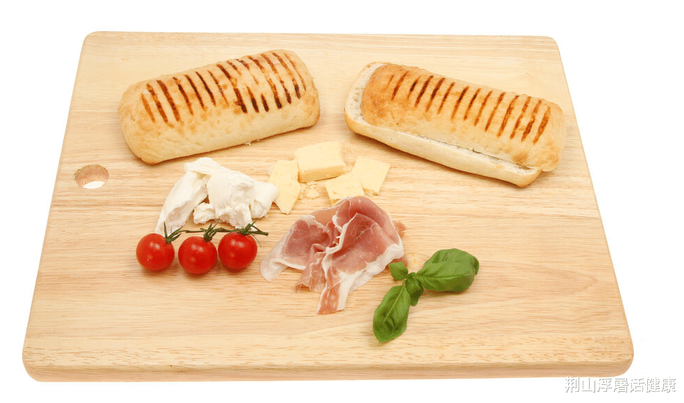 肝脏|46岁女子被查出肝病，医生：这东西3个月不清洗，全家人会遭殃