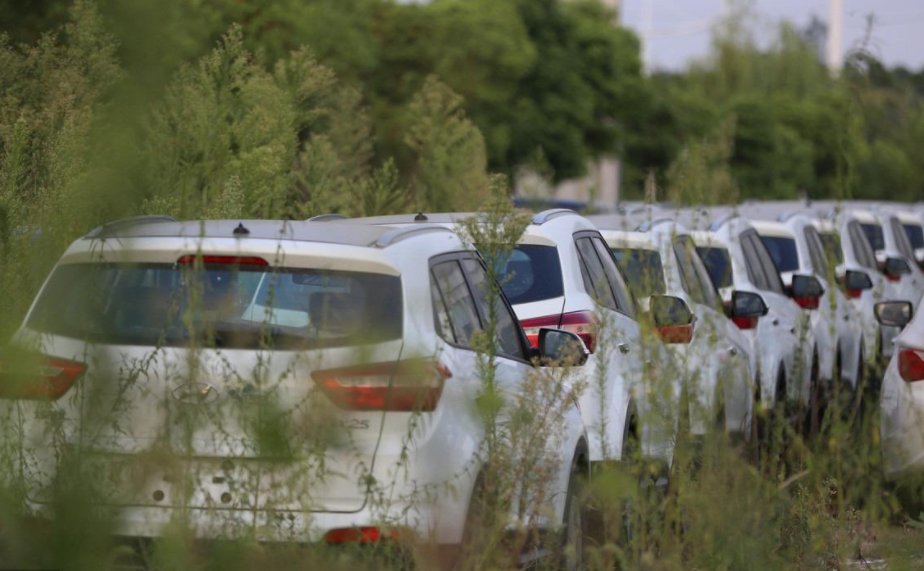 桑塔纳■为啥二手车市场，七成都是没开多久的新车，车贩子说漏嘴