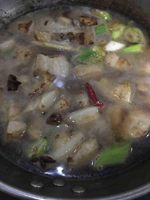 「不粘锅」大厨不小心说漏了嘴：不管做什么肉，只要放勺它，鲜嫩美味不粘锅