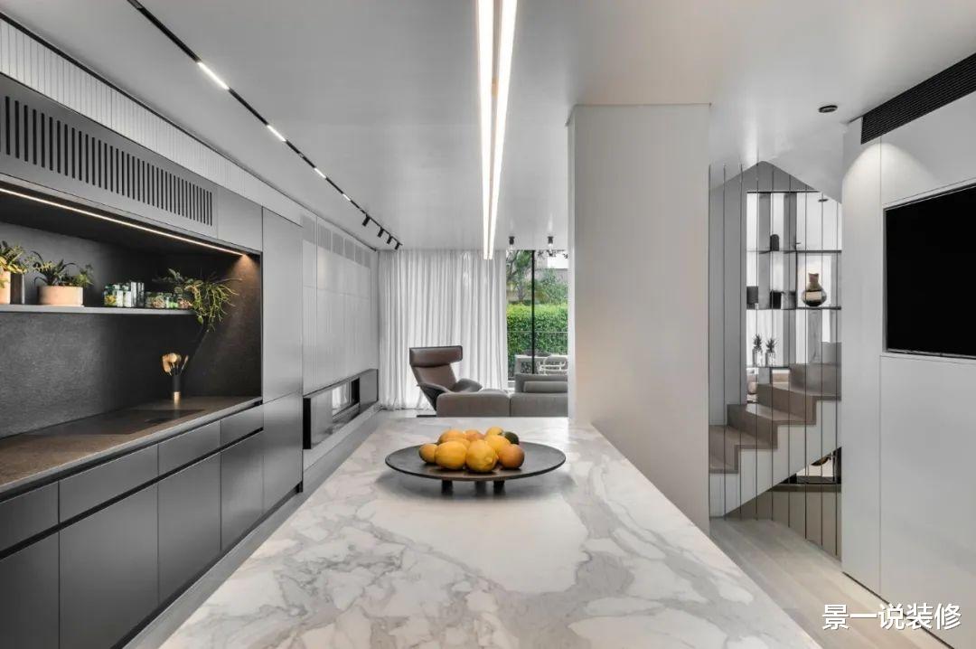 []现代轻奢风格别墅，黑白色的装修简单、大气好看，大爱啊！