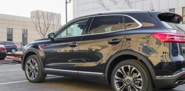 「红旗」卖18万50万档次,2.0T起步,单月卖出超7000辆,还是豪华车