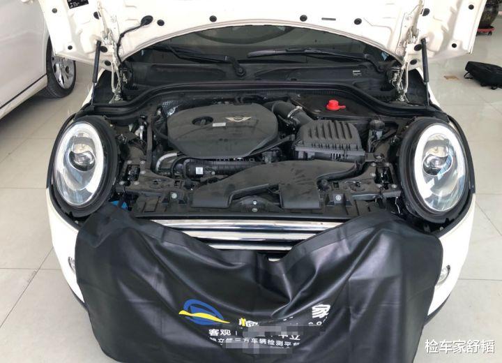 「宝马MINI」13万8买辆宝马Mini送女友，拆开仪表台触目惊心，这车谁敢要？