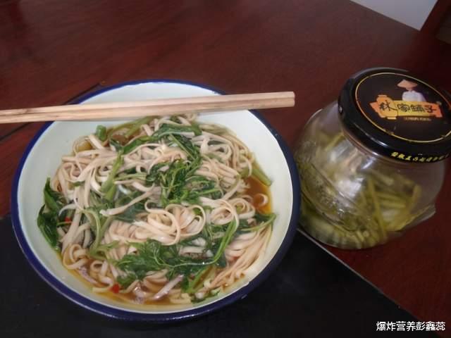 豆浆|3种美食要拉入“黑名单”,可能含有损害身体的成分,最好不吃