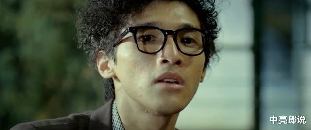 【叶问2】刘德华投拍的功夫片，被甄子丹狂甩2亿票房，却打败《叶问2》获奖