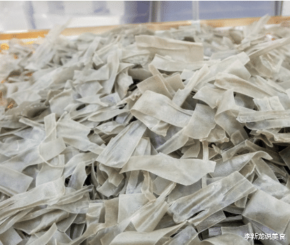 #笋干#老妈千里之外给我寄家乡特产，老公不认识嫌弃，婆婆怒怼：不识货