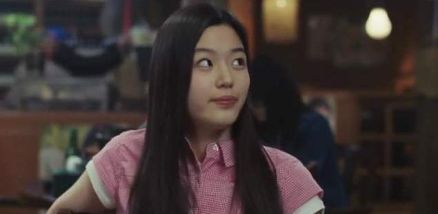 『全智贤』韩国女星全智贤母亲多漂亮？旧照中的她，比全智贤还要漂亮
