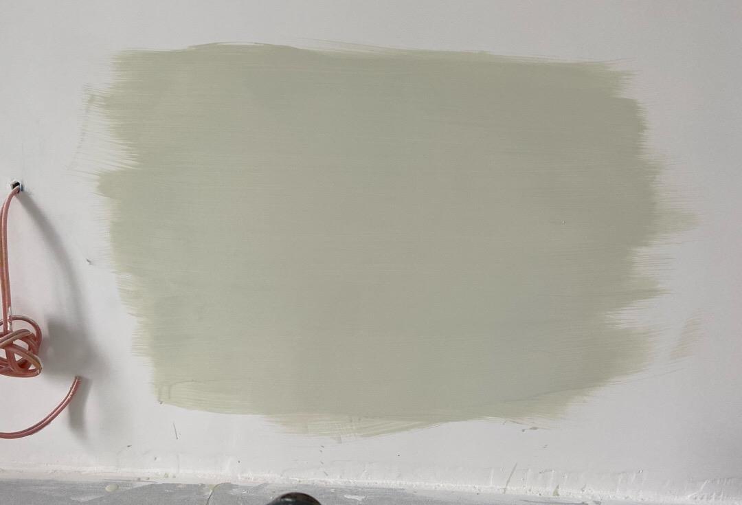 |硬装结束，保洁做完还没布置家具，自己买板材请木工打柜子很满意