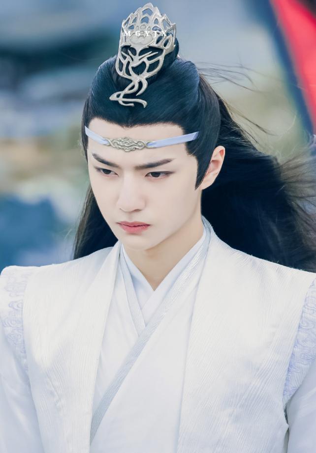 杂志|王一博公然被嘲？杂志销量突升，业内人士大揭秘