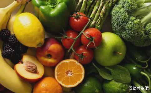 『咳嗽』长期吸烟的人，身体若有四种表现，就要注意了，是肺部已受损！