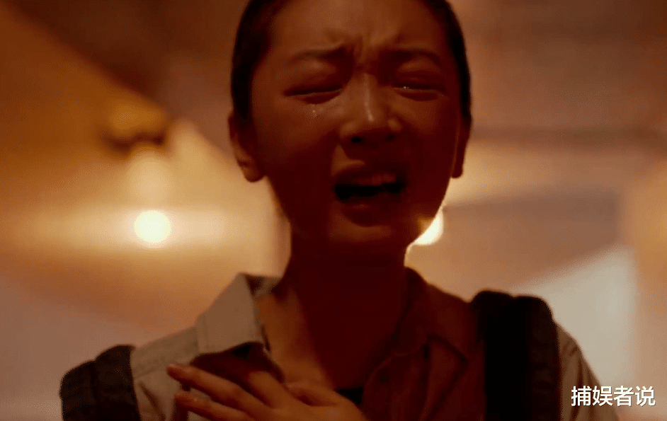 「易烊千玺」香港金像奖被内地攻陷，易烊千玺转型实力派，周冬雨成双料影后