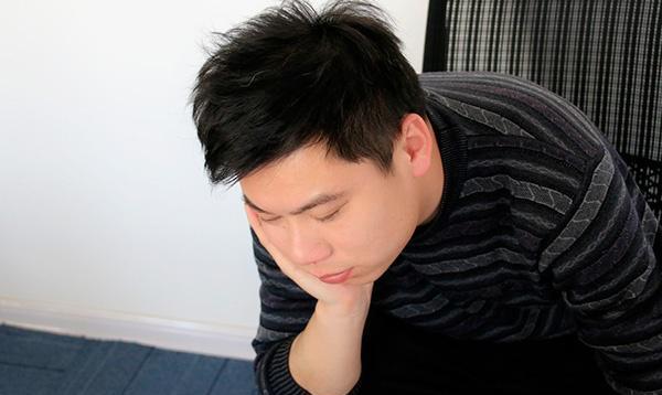 「黄疸」胰腺不好，身体会发出信号，再三提醒：几种情况别硬抗，很危险！