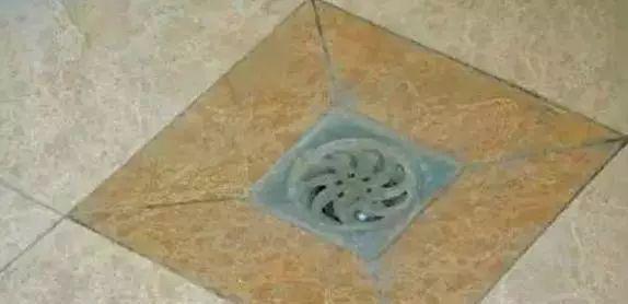 @这才是地漏正确安装方法，你造吗？