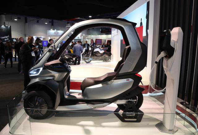 聚焦未来城市出行！小牛电动首秀CES提出思考方案