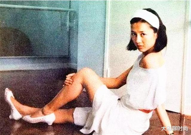 赌王@29岁嫁给68岁赌王何鸿燊,四姨太梁安琪,凭什么能独享赌王30年?