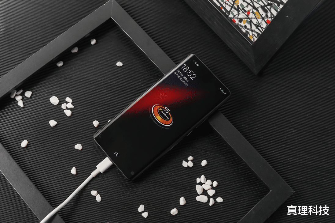 iQOO 5|太大意，华为Mate40登场，屏幕快充表现不敌iQOO 5