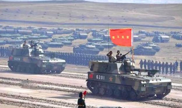 【时刻准备着】中国认真起来多可怕？我国进入一级战备，26个导弹旅时刻准备着