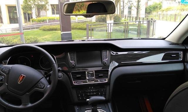 【亚洲龙】开完丰田亚洲龙，再换到红旗H7上，车主：对比后差距一目了然！