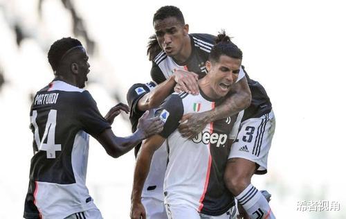 尤文图斯@凌晨4点! C罗传喜讯: 尤文正酝酿重磅转会, 有望联手2.5亿巨星冲欧冠