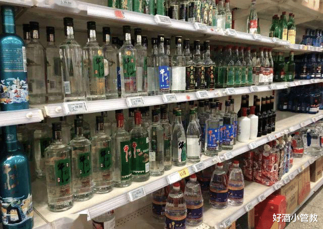 |超市这3款“无名白酒”，用来烧菜嫌贵，行家成箱买，好喝不上头
