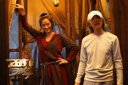 周星驰■演砸星爷电影却拿走天价片酬，还厚着脸皮再来要角色，周星驰：离我远点！