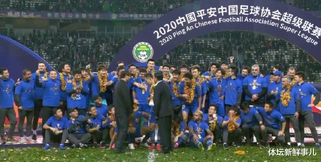 江苏苏宁|惨烈！恒大1-2苏宁，黄健翔曝内情，卡帅遭炮轰，董路感言意味深长