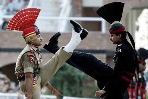 「印度」印度不满美国的军事排名，自己重新排名，看看中国排第几