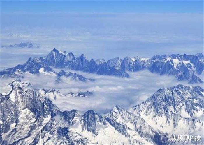 【喜马拉雅山】喜马拉雅山内部是“空心”的？它背后隐藏什么秘密？看看专家的解释！