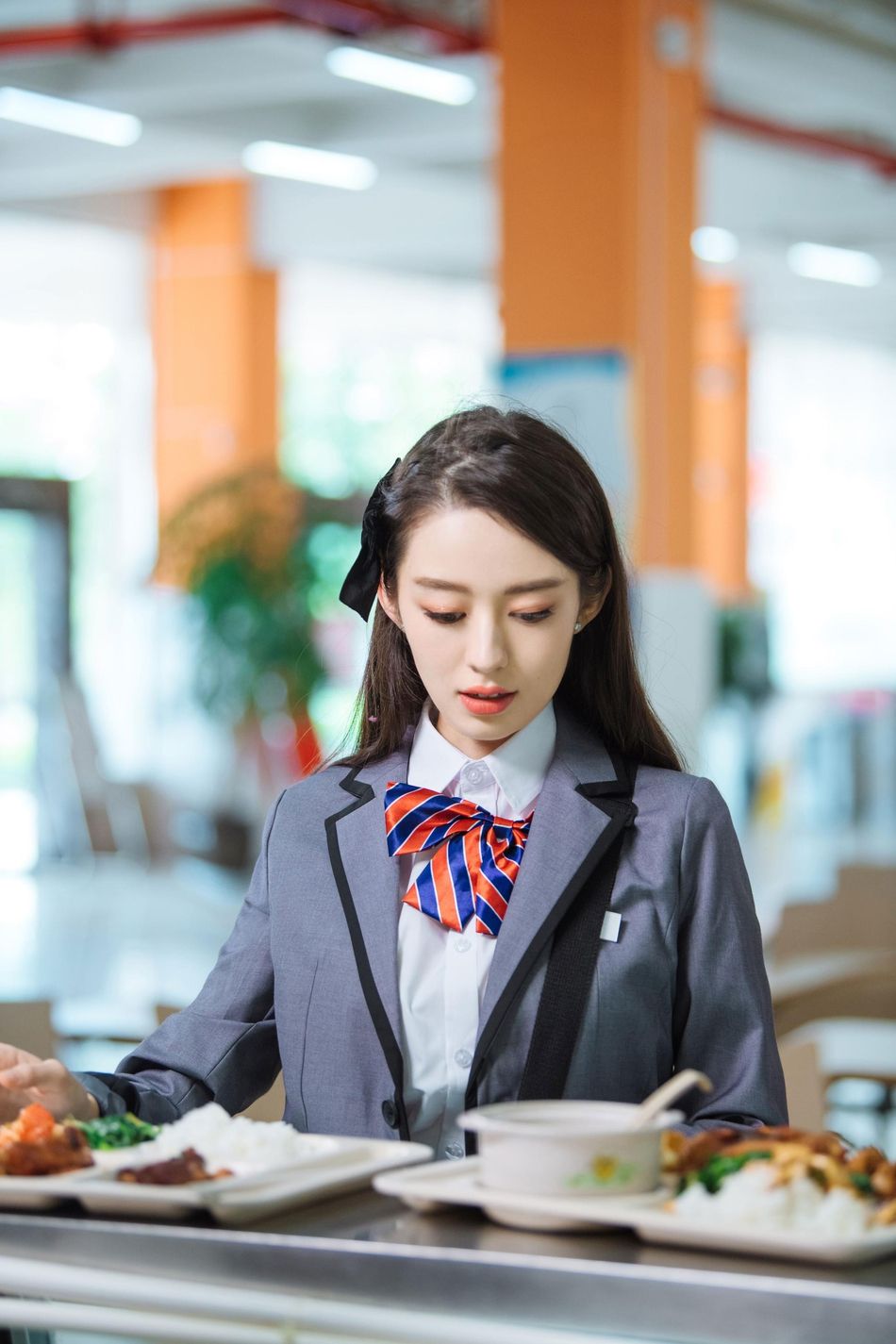 成毅|吉娜怀孕，欣喜发图满满爱意，这款综艺就是送子节目