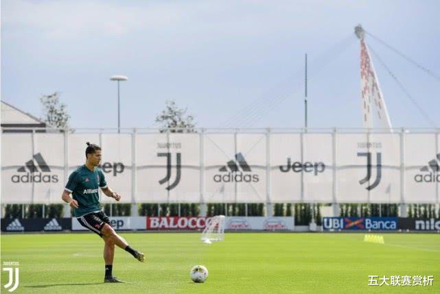 「C罗」曝C罗又被欧洲豪门看中，35岁仍是香饽饽 尤文开价7千万