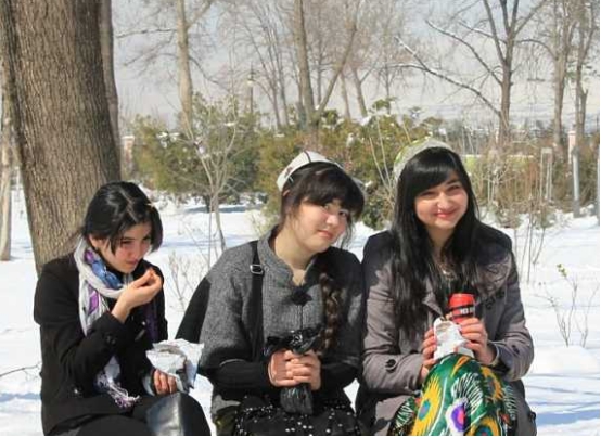 |亚洲“袖珍”首都，当地最高建筑12层，市区面积和我国县城差不多