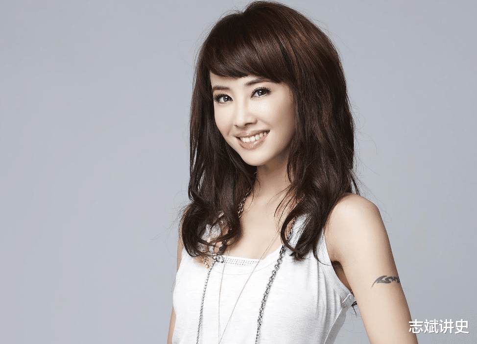 蔡依林：从出道到如今二十年，蔡依林她是华语乐坛最成功的女歌手