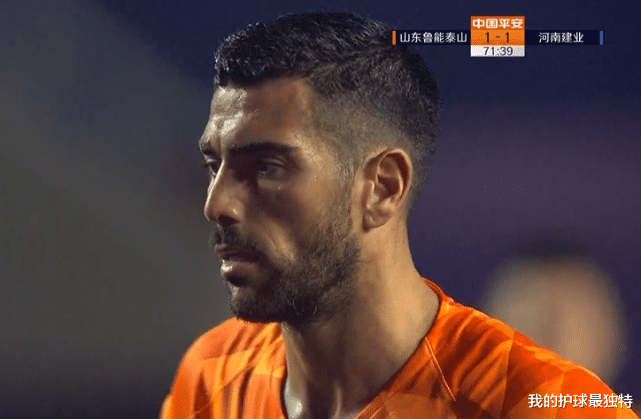 山东鲁能|李霄鹏再现神换人！鲁能21岁奇兵登场4分钟立功 反超恒大登顶