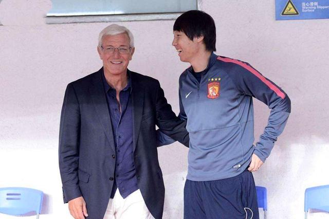 「国足」归化即将迎来成果,国足或将迎回里皮,李铁即将迎来下课?