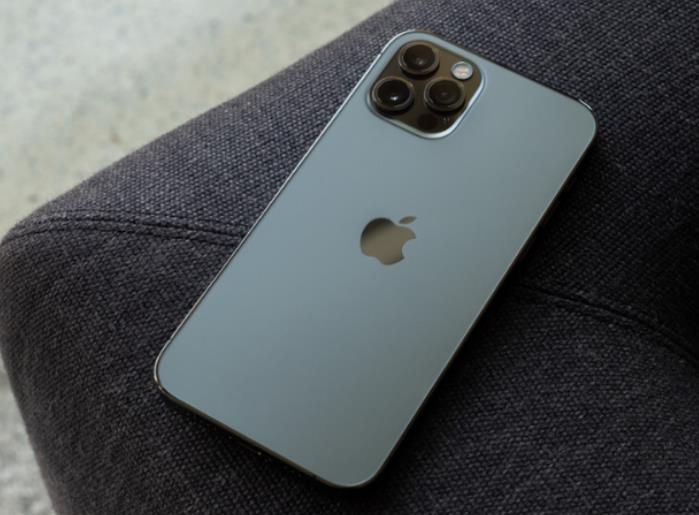 华为|手机屏幕排名出炉：华为全军覆没，iPhone12Pro第三，新王者诞生