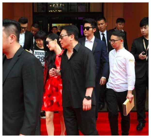 『范冰冰』为范冰冰顶罪？这样的男人，远超过“14个姜文”，也让李晨们汗颜