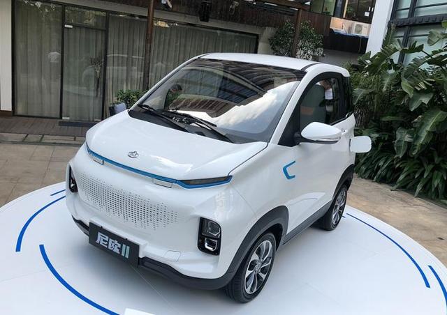 五菱宏光|盘点三款代步小车，省钱不限号，停车方便接娃利器