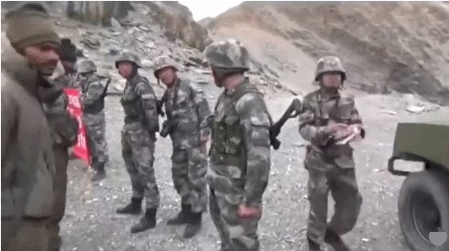 印度@3名印军士兵被打死，印度会为自己的傲慢和愚蠢付出惨重代价