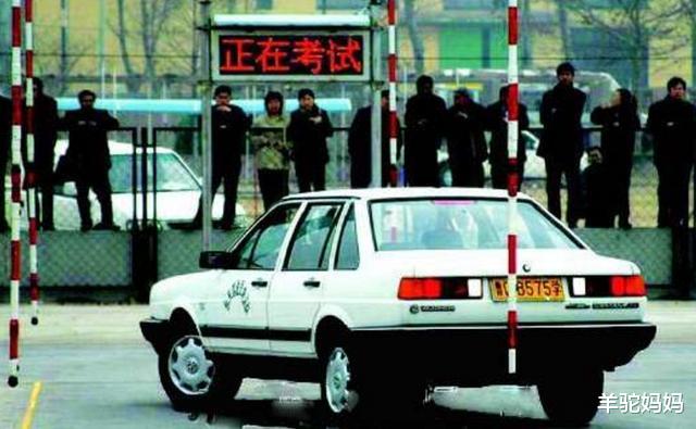 大学|高考志愿填完后，聪明学生已经在做这事，而你却只知道等通知