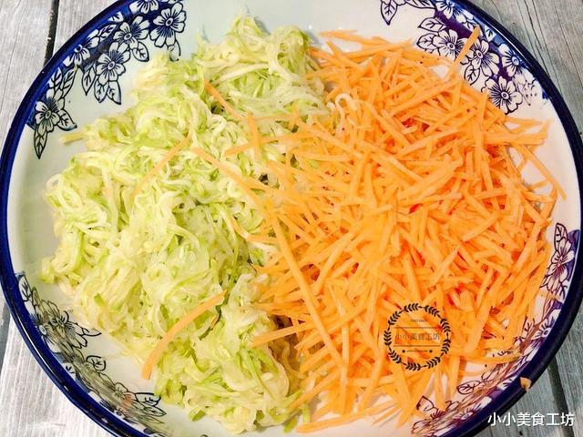 西葫芦▲夏天孩子最馋它，蒸一蒸就上桌，营养又简单，好吃不发胖