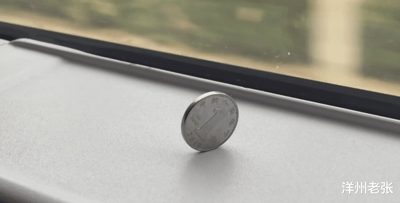 洋州老张|同在铁轨上行驶，为什么普车是有砟轨道，高铁却是无砟轨道？