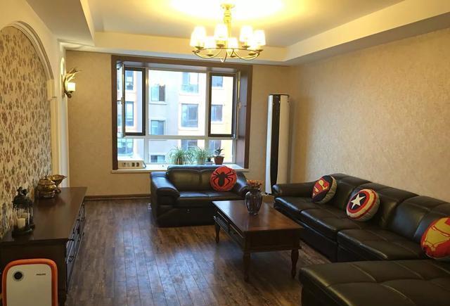 『小三』120平米简美风小三居，装修费仅花10万，亲朋看完晒图都登门拜访