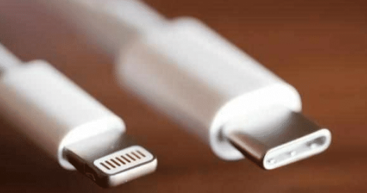 type-c：为什么苹果手机从不用Type-C接口，背后的真实原因？