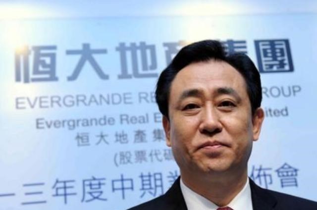@他当过掏粪工，开过拖拉机，参加过高考，也做过“中国首富”