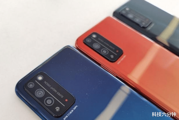 华为荣耀：荣耀X10放大招！RYYB+IMX600+麒麟820+弹出式全面屏，价格感人